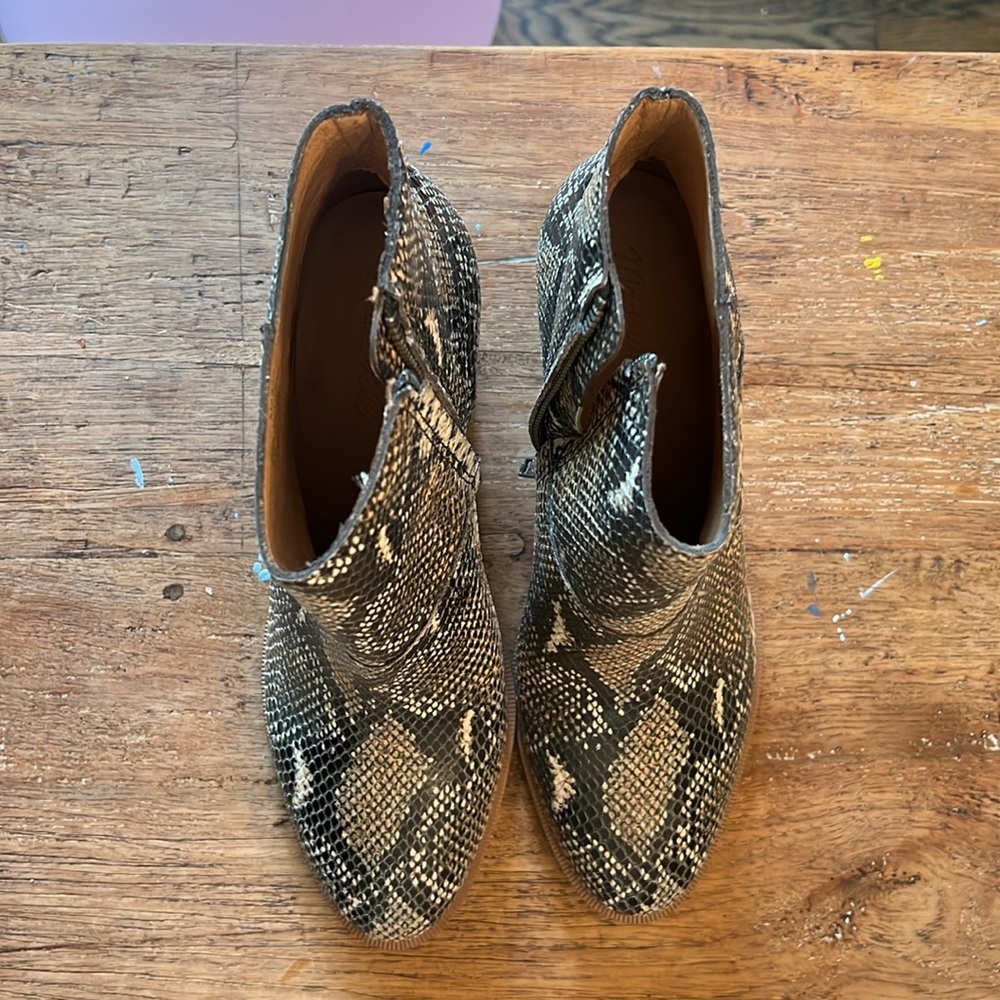 ANY 5 ITEMS $100 Madewell snakeskin booties - Picture 2 of 4